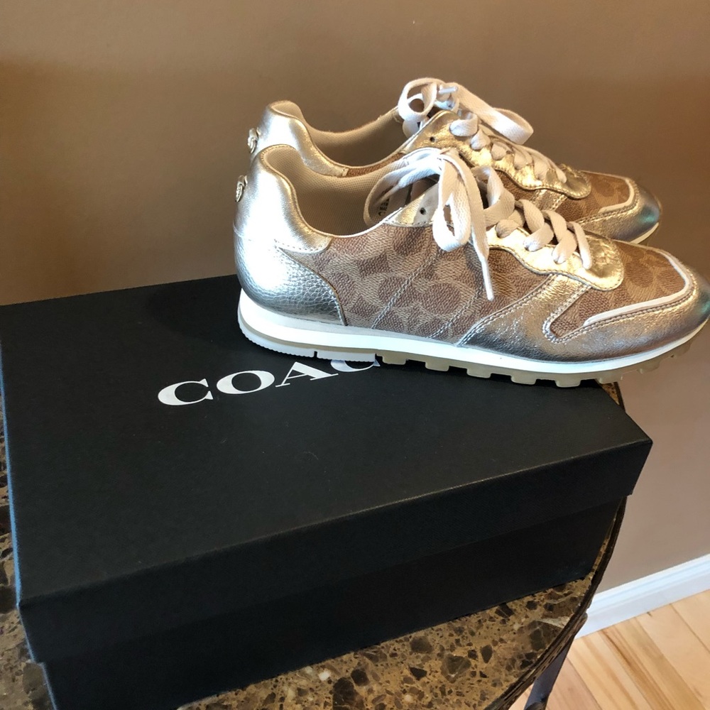 Size 9.5 Coach shoes